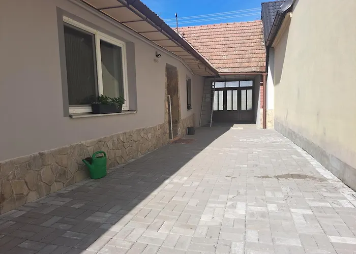 Karolinka * Radějov